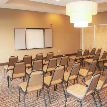 Comfort Suites Смирна Екстериор снимка