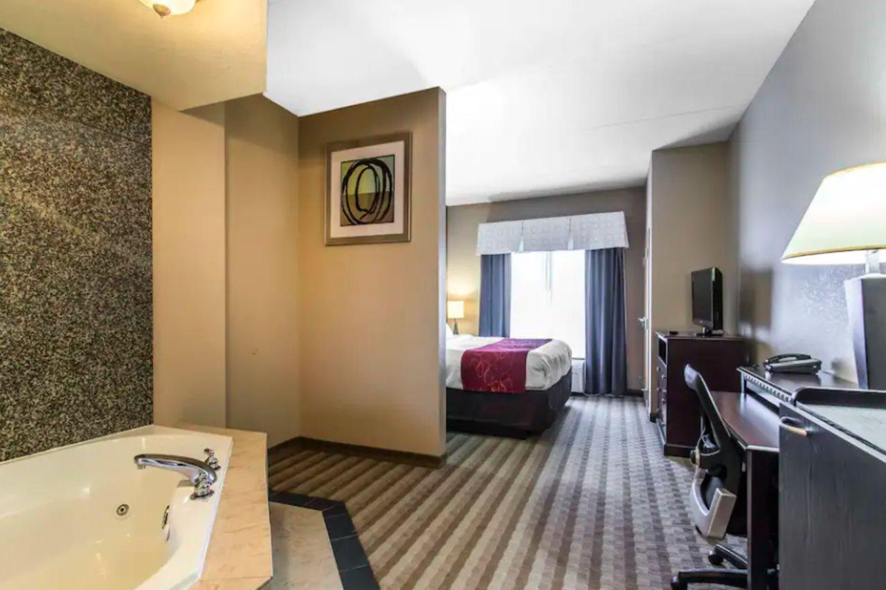 Comfort Suites Смирна Екстериор снимка